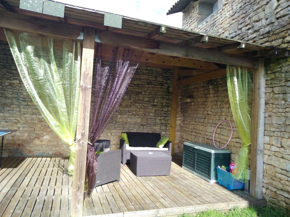 Les Tourterelles Chabournay Exterior foto